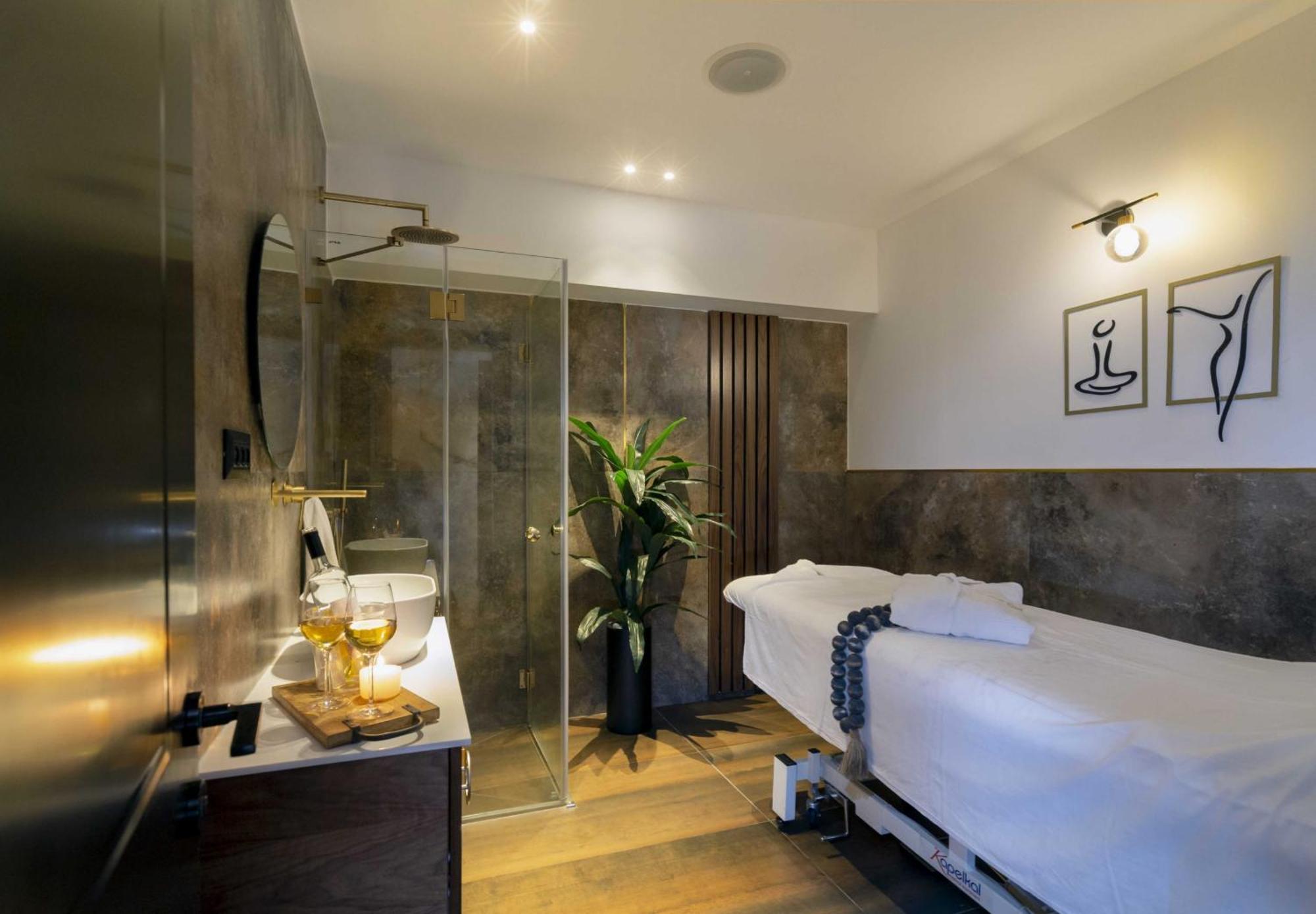 Beach Suite Israel- Best View, Gym, Massage Chair, Low Fee For Off-Site Indoor Pool Spa ביץ סוייט ישראל- נוף ים מאלף, כיסא מסאז, חדר כושר, אפשרות לבריכה מקורה, וספא בתשלום ממש מוזל Ascalão Exterior foto